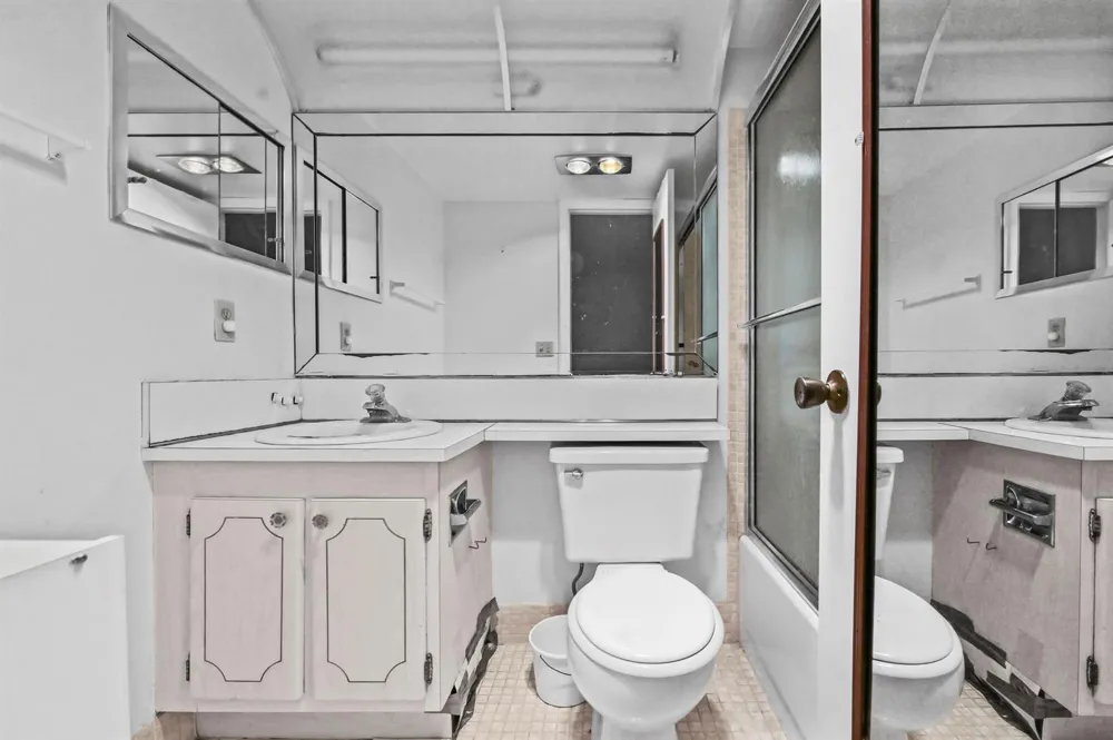 411 DURHAM Deerfield Beach, FL 33442