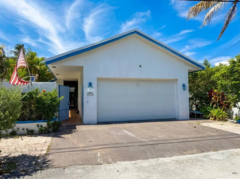 11 SUNSET LANE Lauderdale By The Sea, FL 33062
