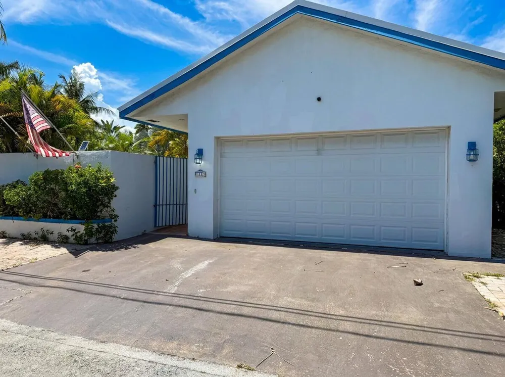 11 SUNSET LANE Lauderdale By The Sea, FL 33062