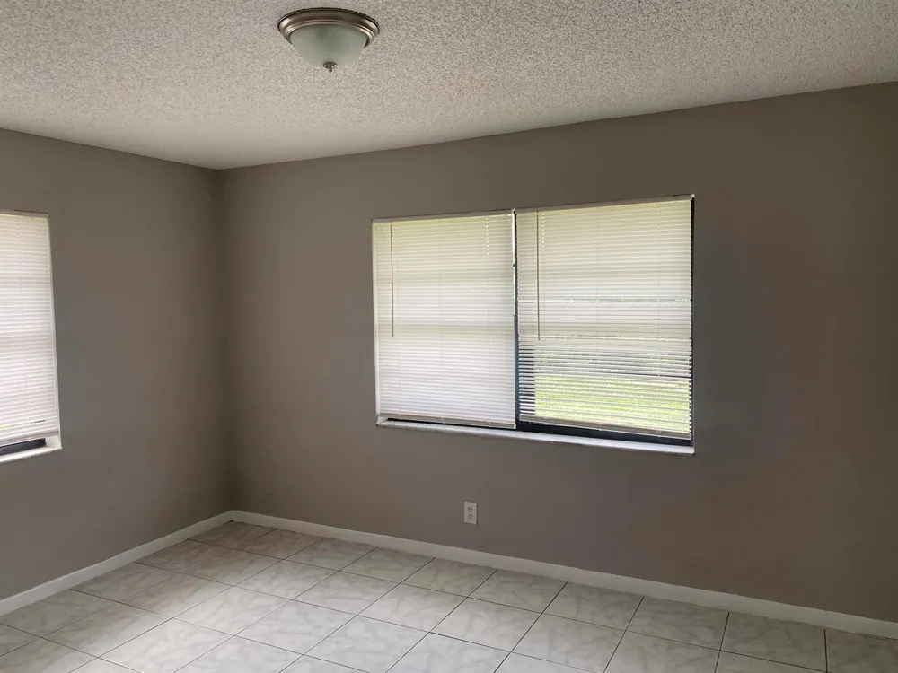 4714 Summit Villas West Palm Beach, FL 33415