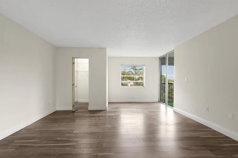 3940 INVERRARY BOULEVARD #404-A Lauderhill, FL 33319