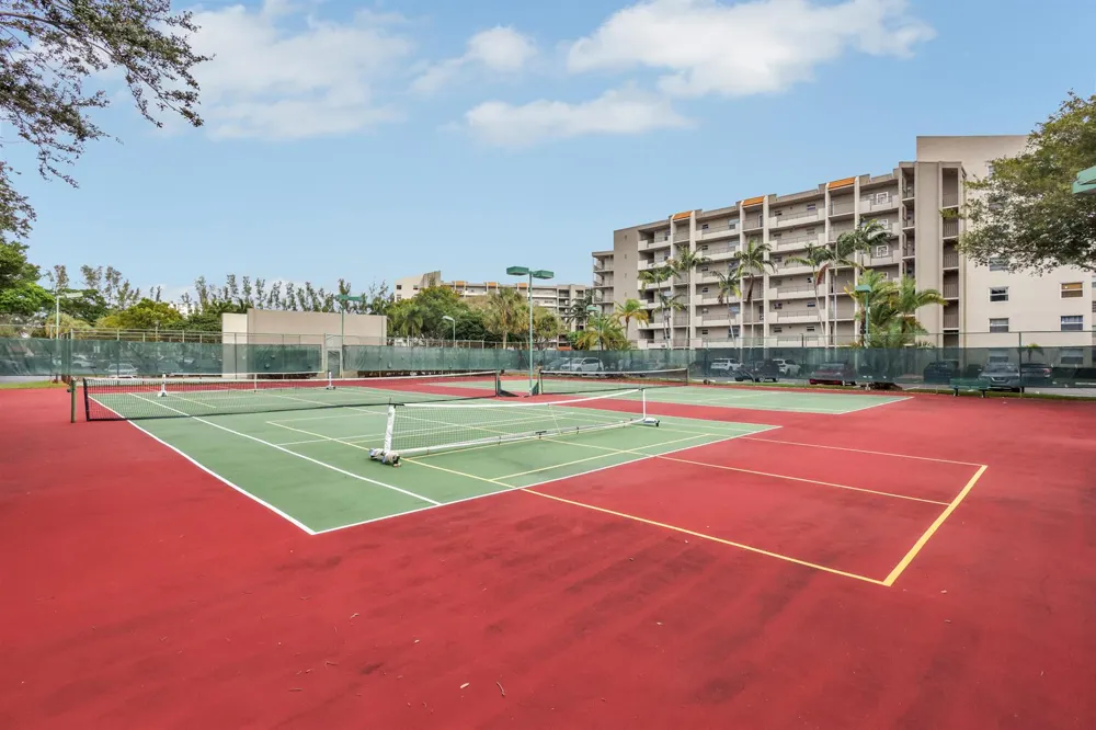 3940 INVERRARY BOULEVARD #404-A Lauderhill, FL 33319