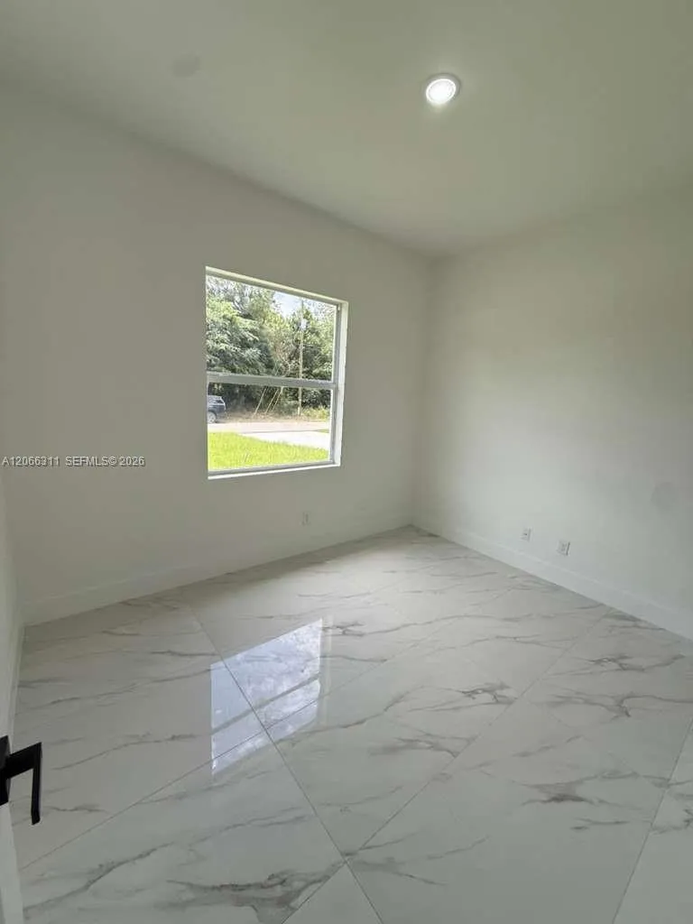 723 EPPS BROWN ST E Other City - In The State Of Florida, FL 33974