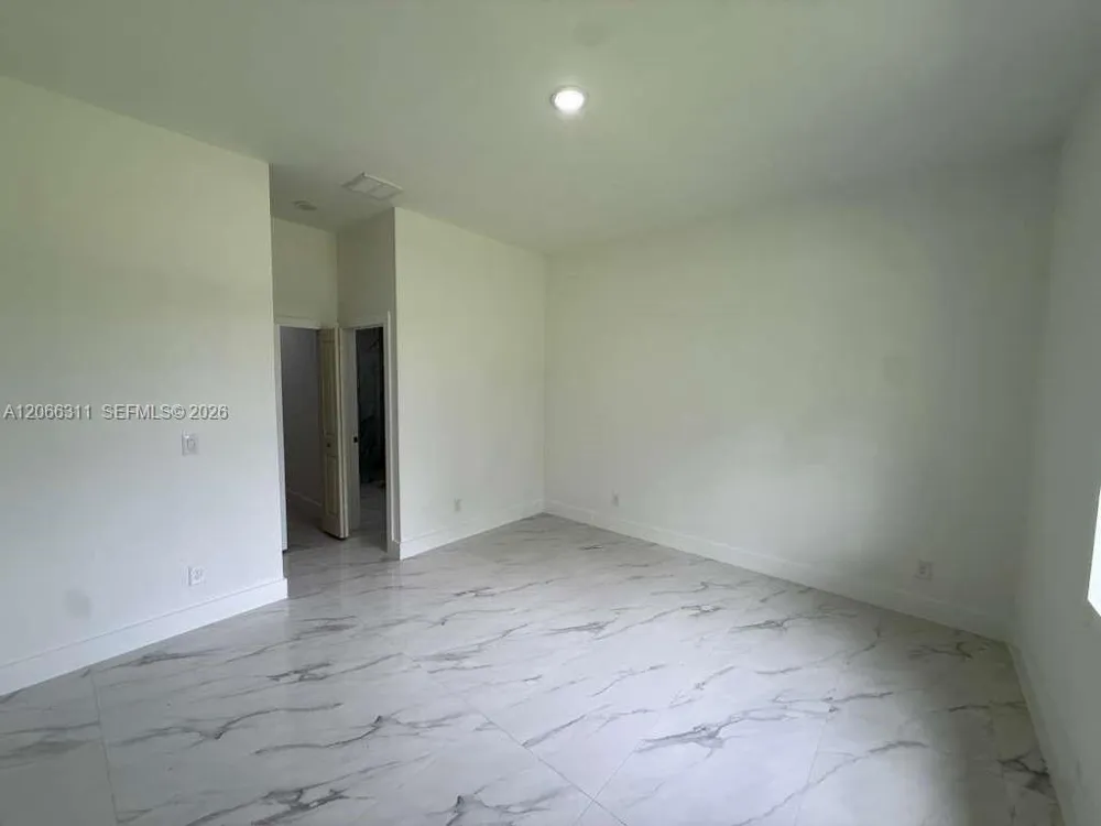 723 EPPS BROWN ST E Other City - In The State Of Florida, FL 33974