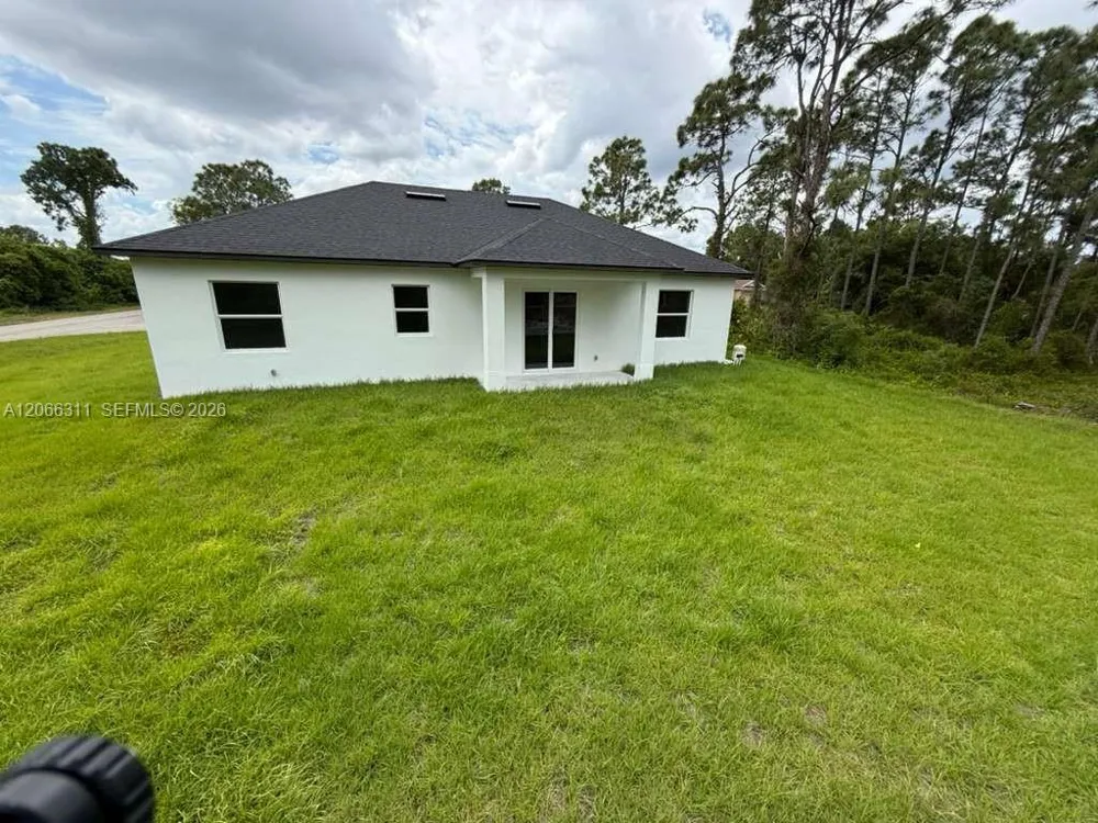 723 EPPS BROWN ST E Other City - In The State Of Florida, FL 33974
