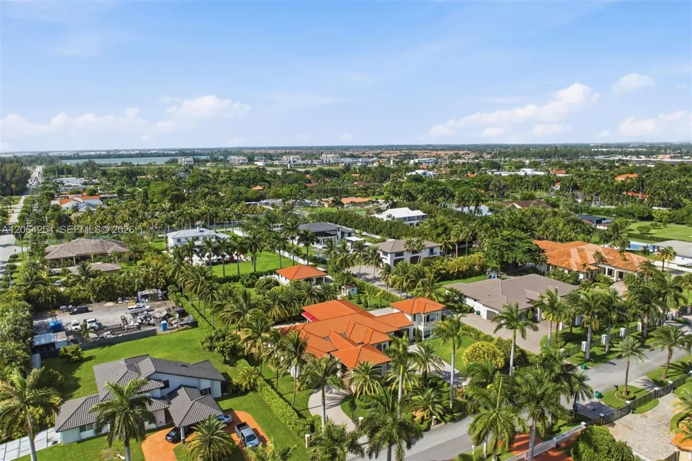 10181 NW 131st St Hialeah Gardens, FL 33018