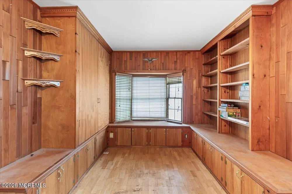 20 Eisele Avenue Ocean, NJ 07712