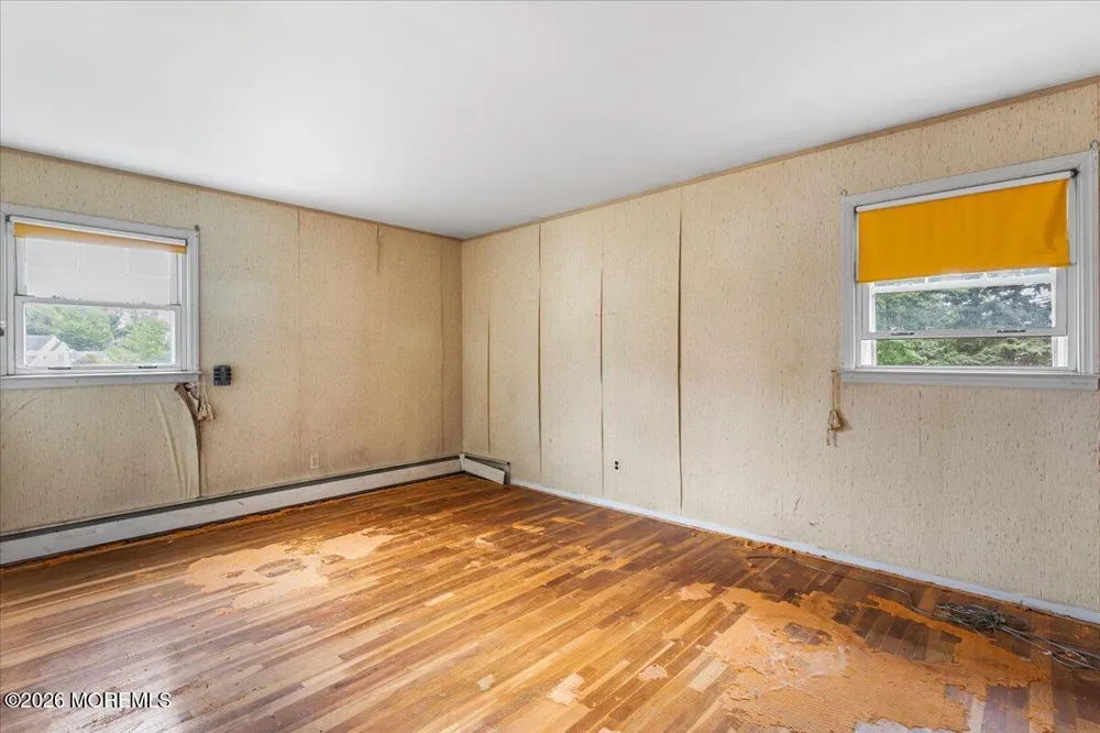 20 Eisele Avenue Ocean, NJ 07712