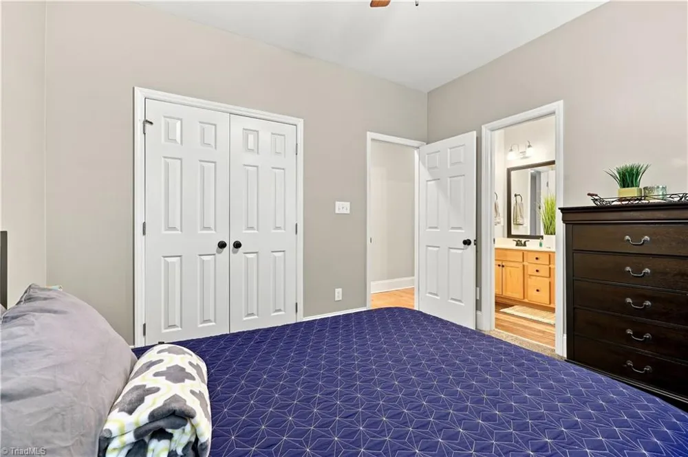 6025 Habersham Drive Kernersville, NC 27284