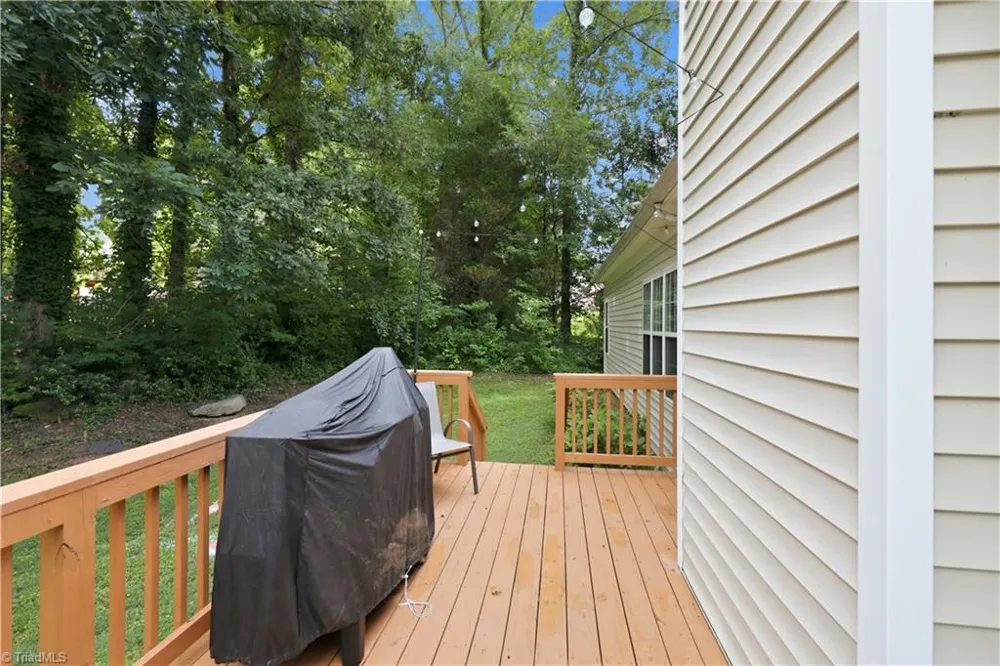 6025 Habersham Drive Kernersville, NC 27284
