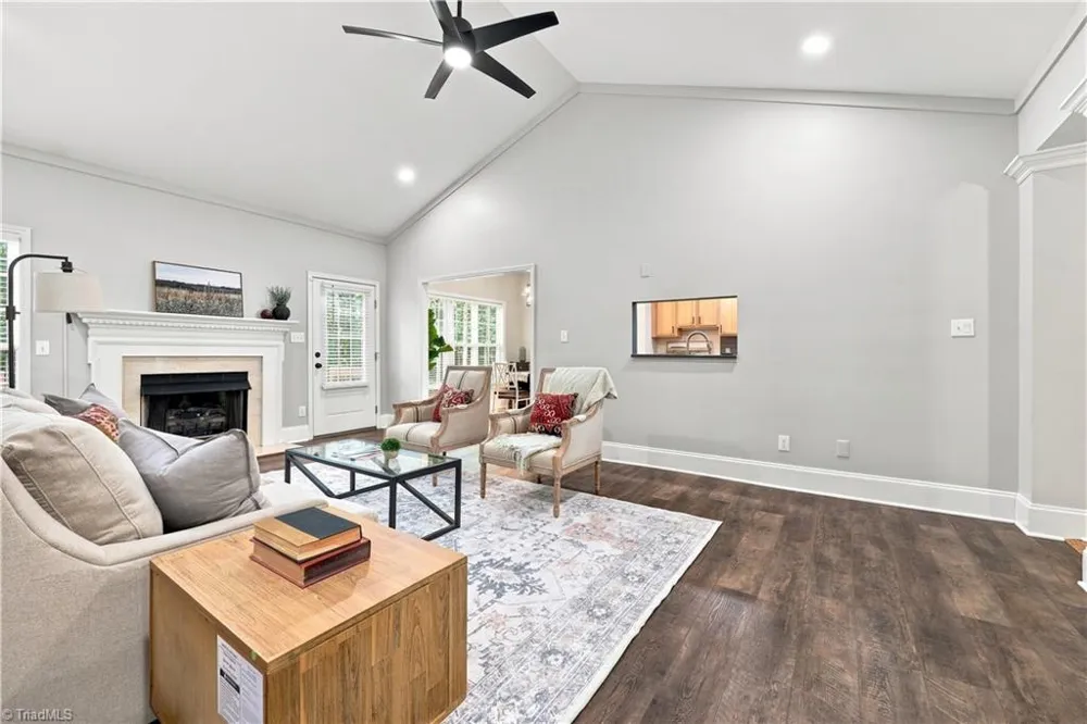 6025 Habersham Drive Kernersville, NC 27284