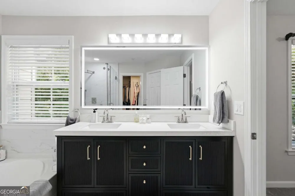 11284 Musette CIR Alpharetta, GA 30009