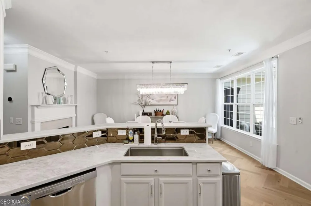 11284 Musette CIR Alpharetta, GA 30009