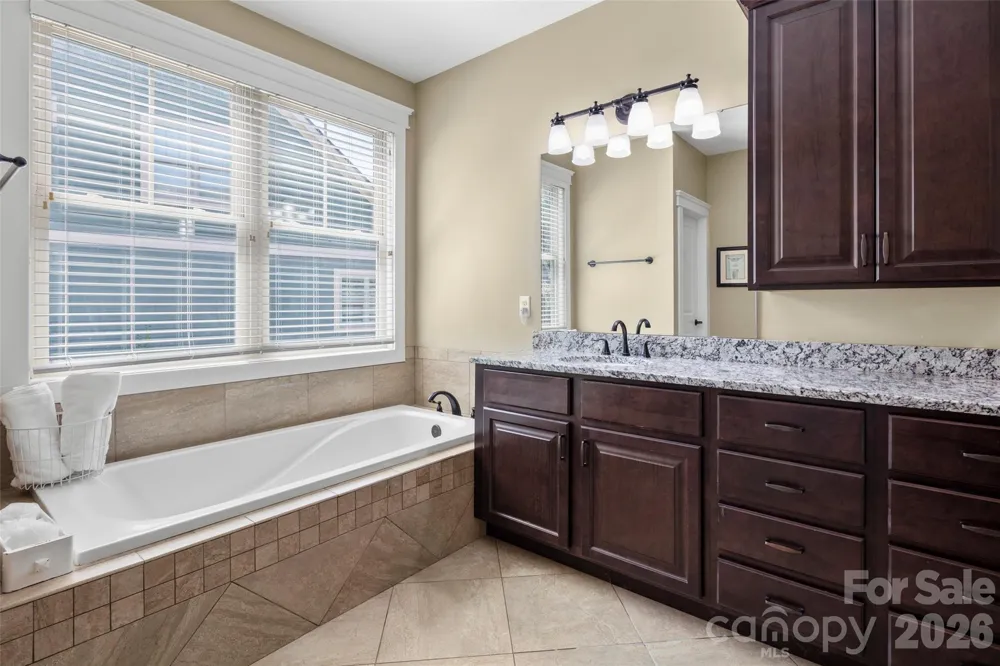 2 Ayr Court Arden, NC 28704