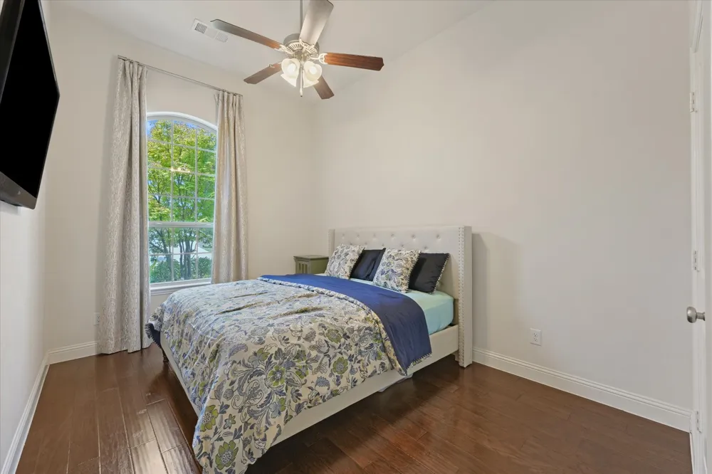 1113 5th Street Argyle, TX 76226