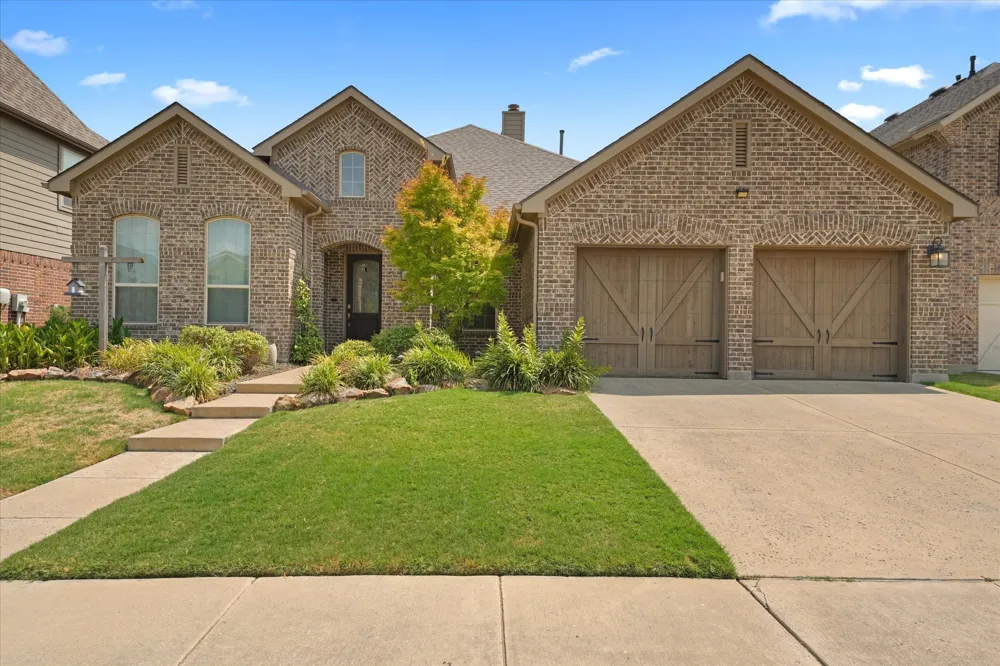 1113 5th Street Argyle, TX 76226