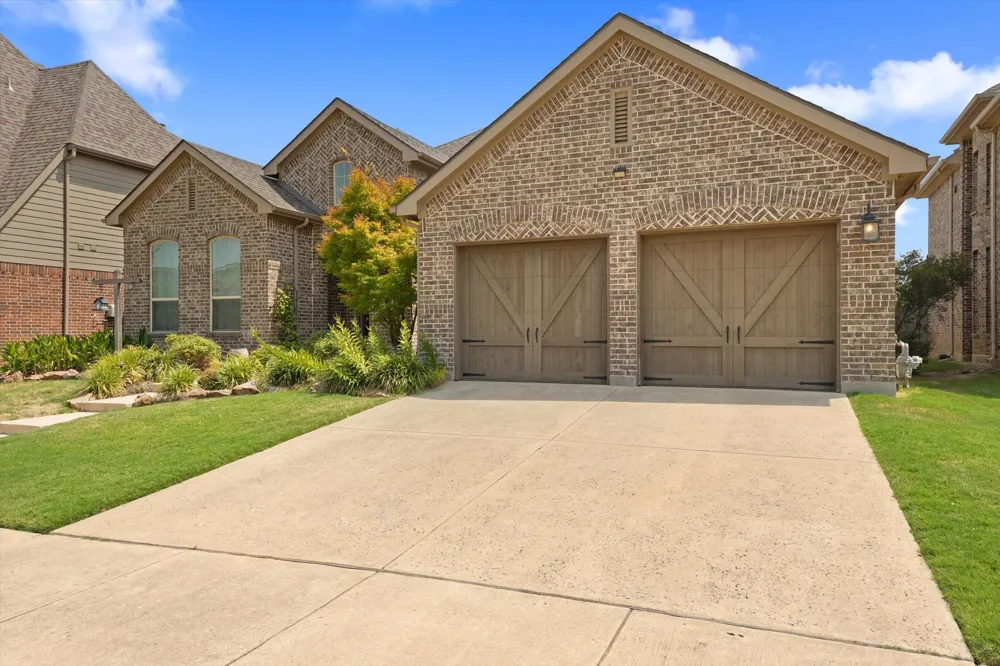 1113 5th Street Argyle, TX 76226