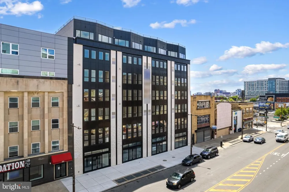 915 BROAD STREET #611 Philadelphia, PA 19123
