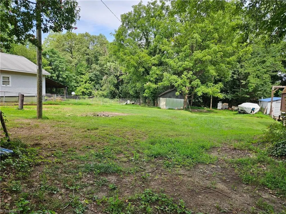 607 King Street Reidsville, NC 27320