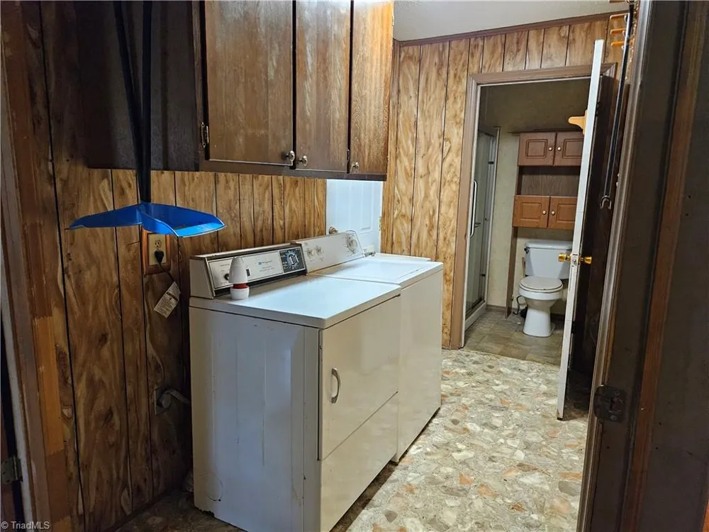 607 King Street Reidsville, NC 27320