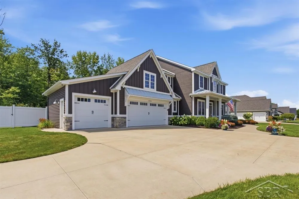 3058 Hidden Meadows Drive Larkin Charter Township, MI 48642