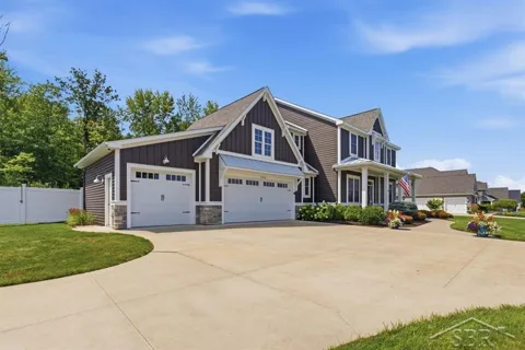 3058 Hidden Meadows Drive