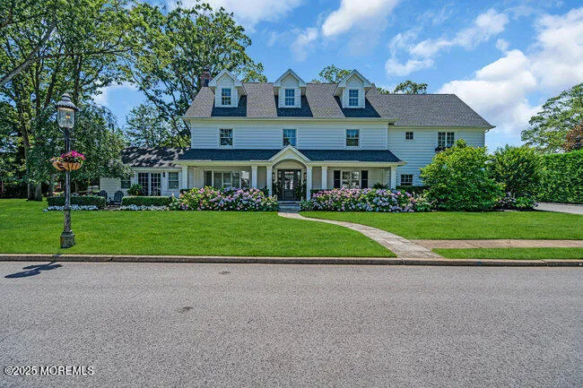 12 Red Oak Drive Spring Lake, NJ 07762