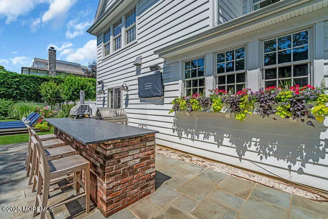 12 Red Oak Drive Spring Lake, NJ 07762