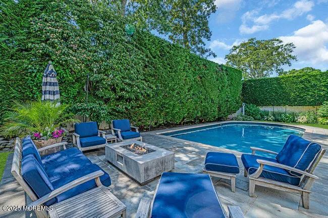 12 Red Oak Drive Spring Lake, NJ 07762