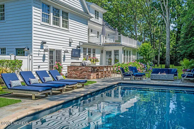 12 Red Oak Drive Spring Lake, NJ 07762