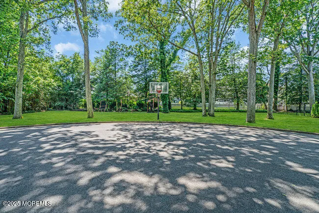 12 Red Oak Drive Spring Lake, NJ 07762
