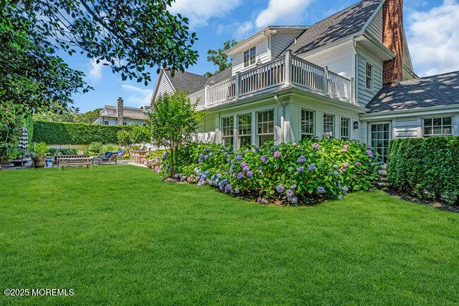 12 Red Oak Drive Spring Lake, NJ 07762
