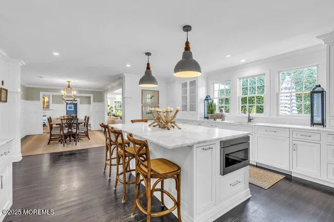 12 Red Oak Drive Spring Lake, NJ 07762