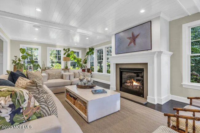 12 Red Oak Drive Spring Lake, NJ 07762