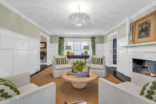 12 Red Oak Drive Spring Lake, NJ 07762