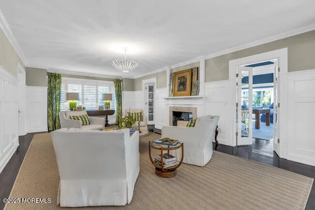 12 Red Oak Drive Spring Lake, NJ 07762
