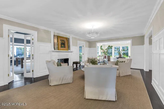 12 Red Oak Drive Spring Lake, NJ 07762