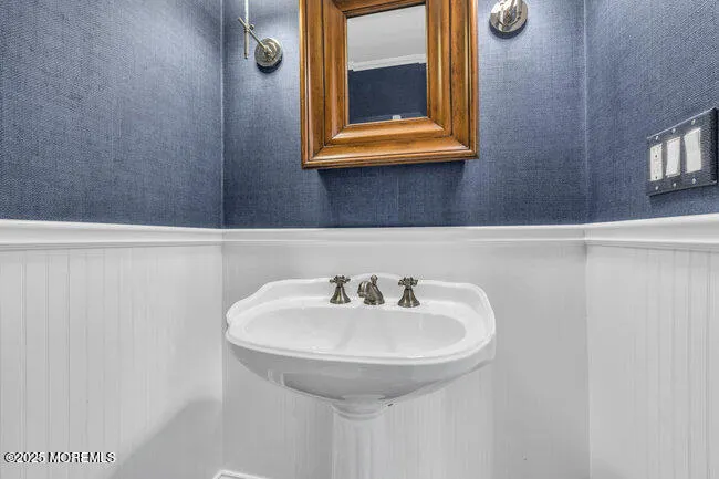 12 Red Oak Drive Spring Lake, NJ 07762