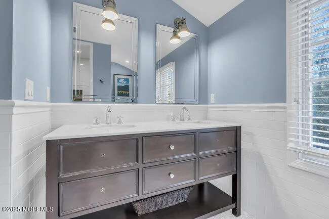 12 Red Oak Drive Spring Lake, NJ 07762