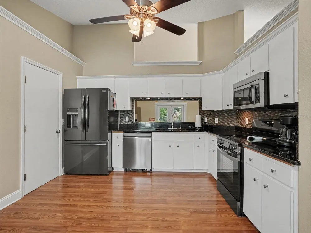 128 BRIGHTON CIRCLE Auburndale, FL 33823