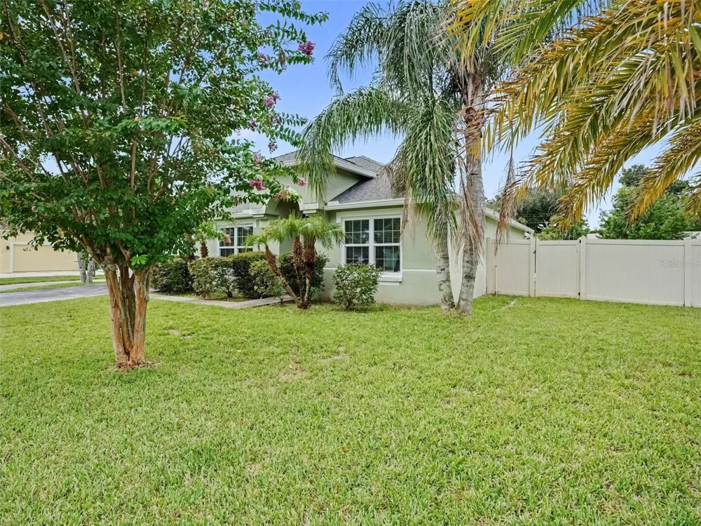 128 BRIGHTON CIRCLE Auburndale, FL 33823