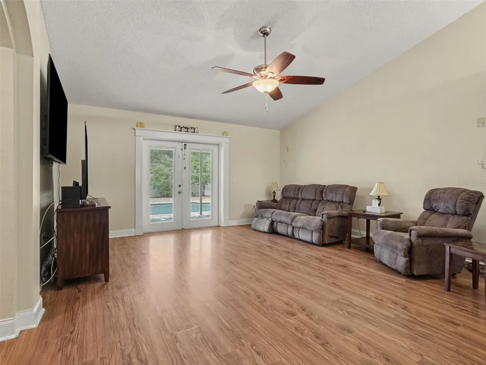 128 BRIGHTON CIRCLE Auburndale, FL 33823
