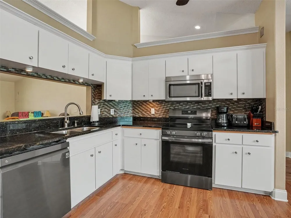 128 BRIGHTON CIRCLE Auburndale, FL 33823
