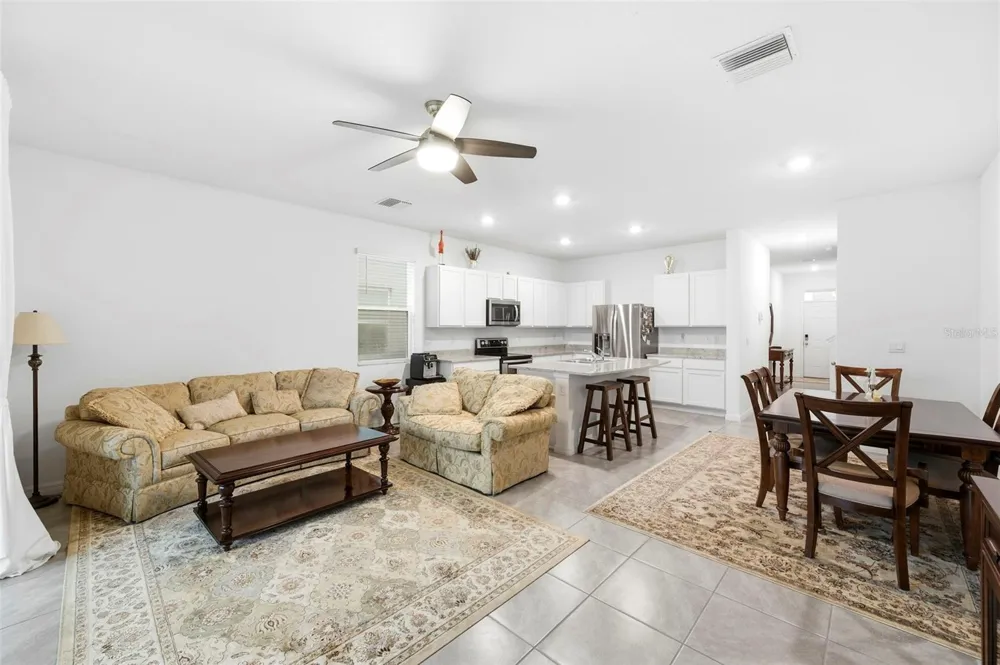 369 MANGROVE SHADE CIRCLE Apollo Beach, FL 33572