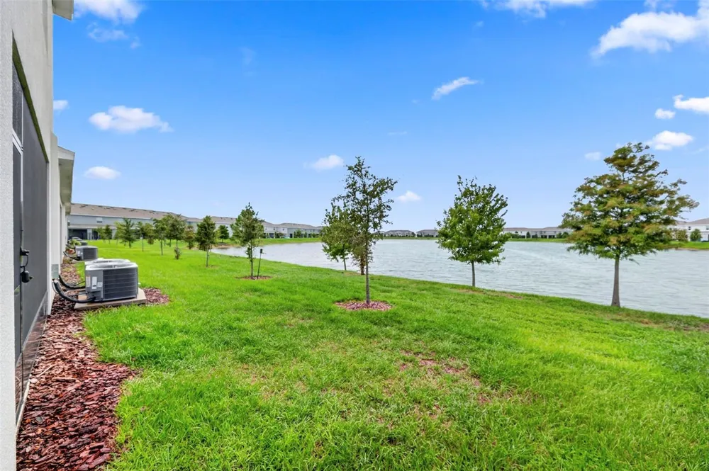 369 MANGROVE SHADE CIRCLE Apollo Beach, FL 33572