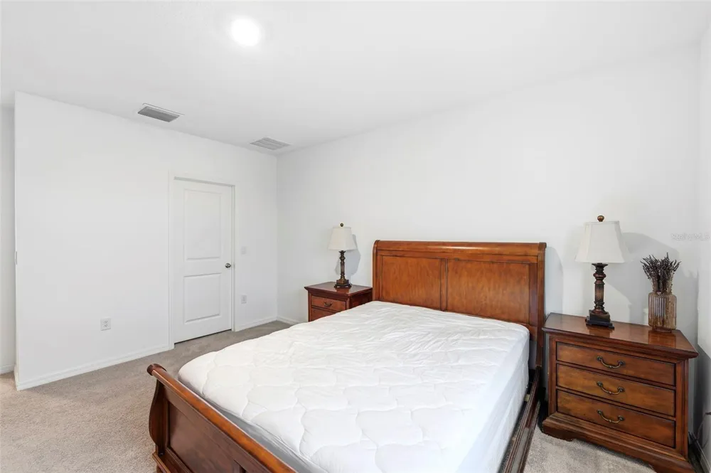 369 MANGROVE SHADE CIRCLE Apollo Beach, FL 33572
