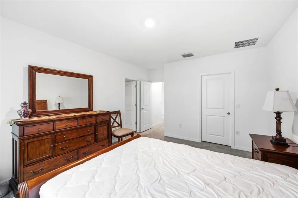 369 MANGROVE SHADE CIRCLE Apollo Beach, FL 33572