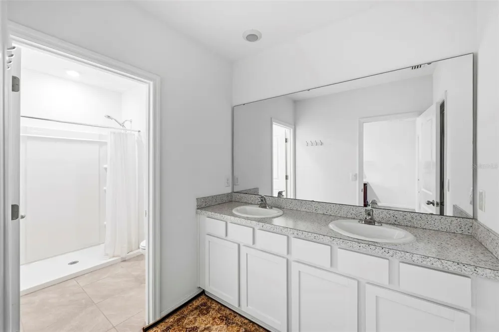 369 MANGROVE SHADE CIRCLE Apollo Beach, FL 33572