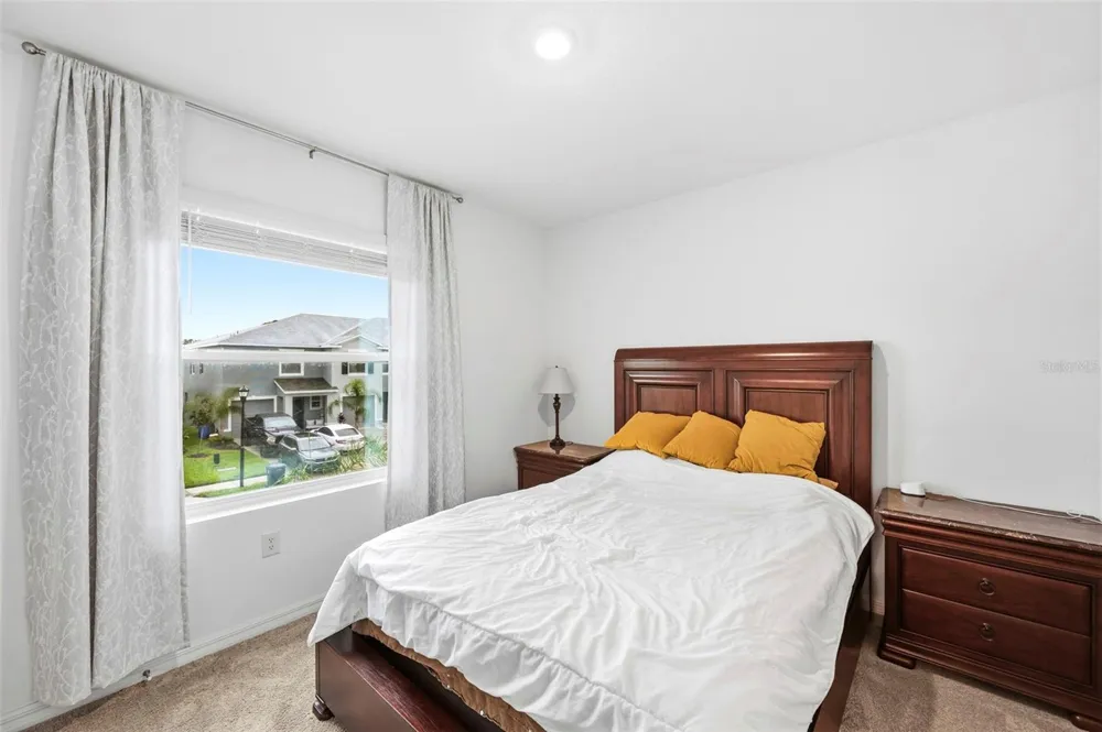 369 MANGROVE SHADE CIRCLE Apollo Beach, FL 33572
