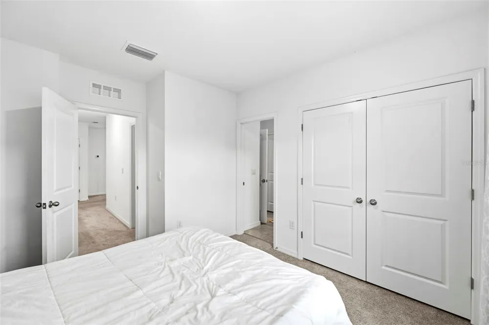 369 MANGROVE SHADE CIRCLE Apollo Beach, FL 33572